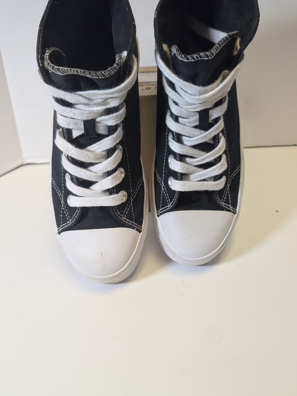 No Boundaries Black and White High-Top Platform Sneakers - Picture 3 of 8